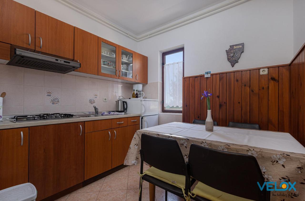 Darko Apartment Пореч Екстериор снимка